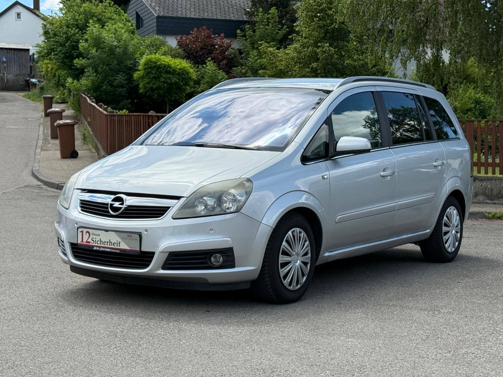 Opel Zafira B Edition NAVI*7SITZER*2XPDC*TEMPO*