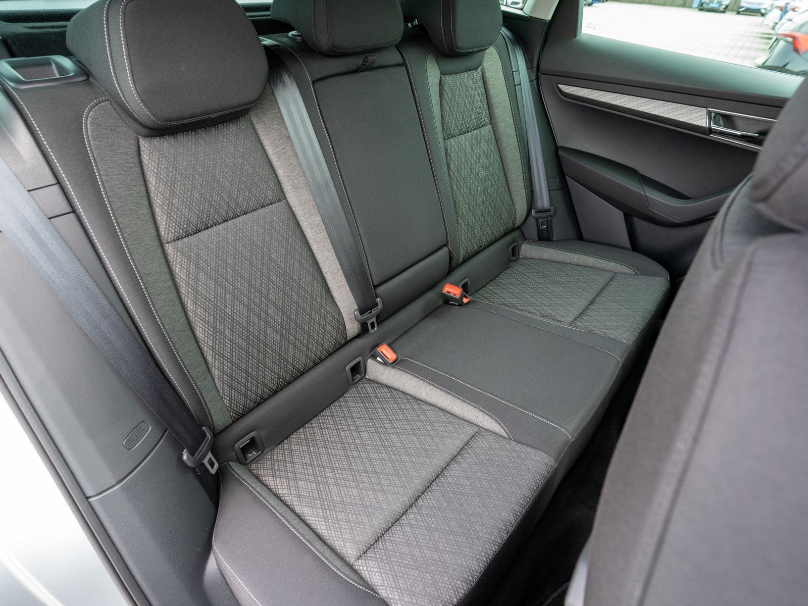 Skoda Karoq - Bild 8