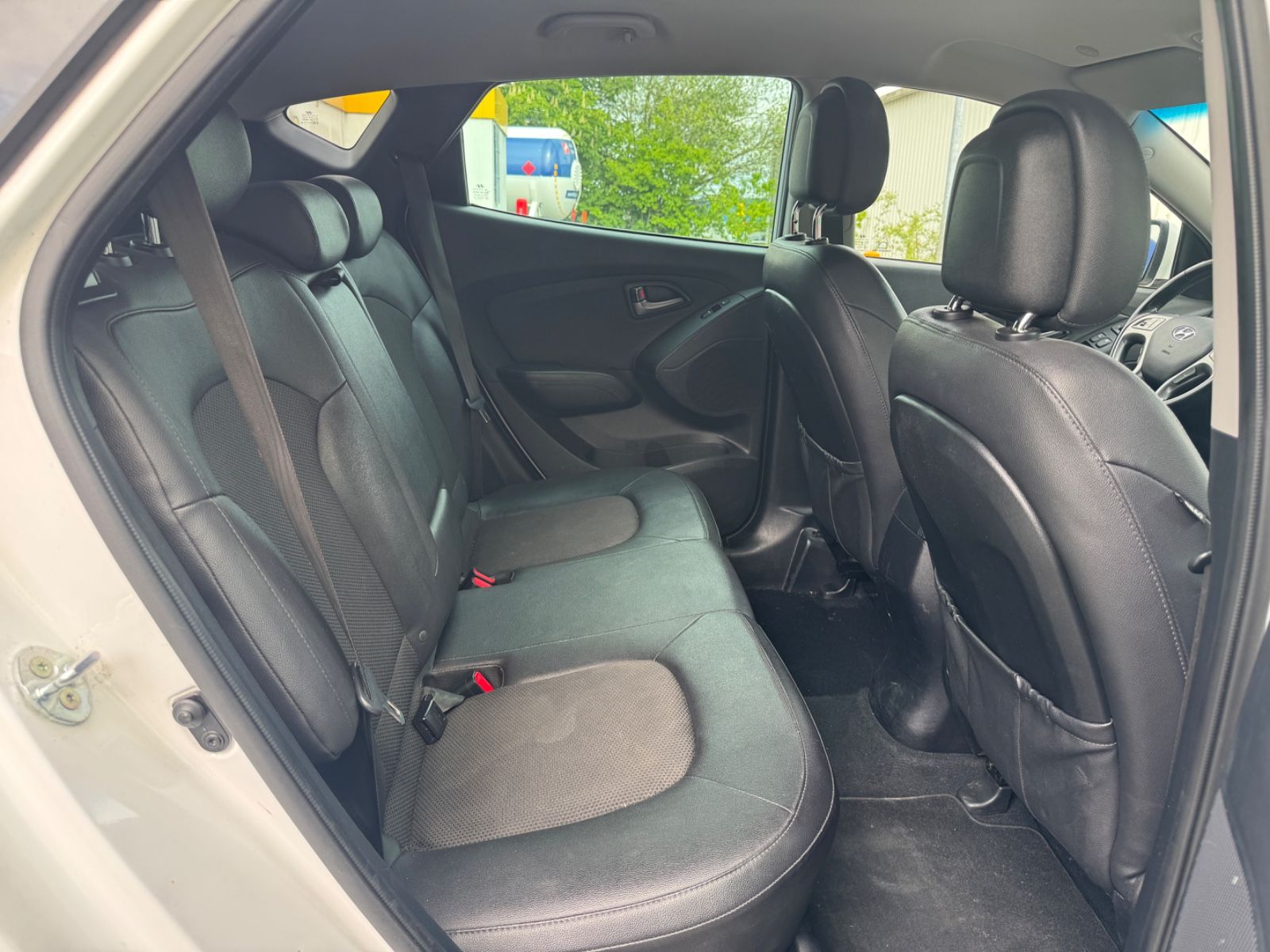 Fahrzeugabbildung Hyundai ix35 blue 1.7l CRDi Finale 2WD Leder+Navi