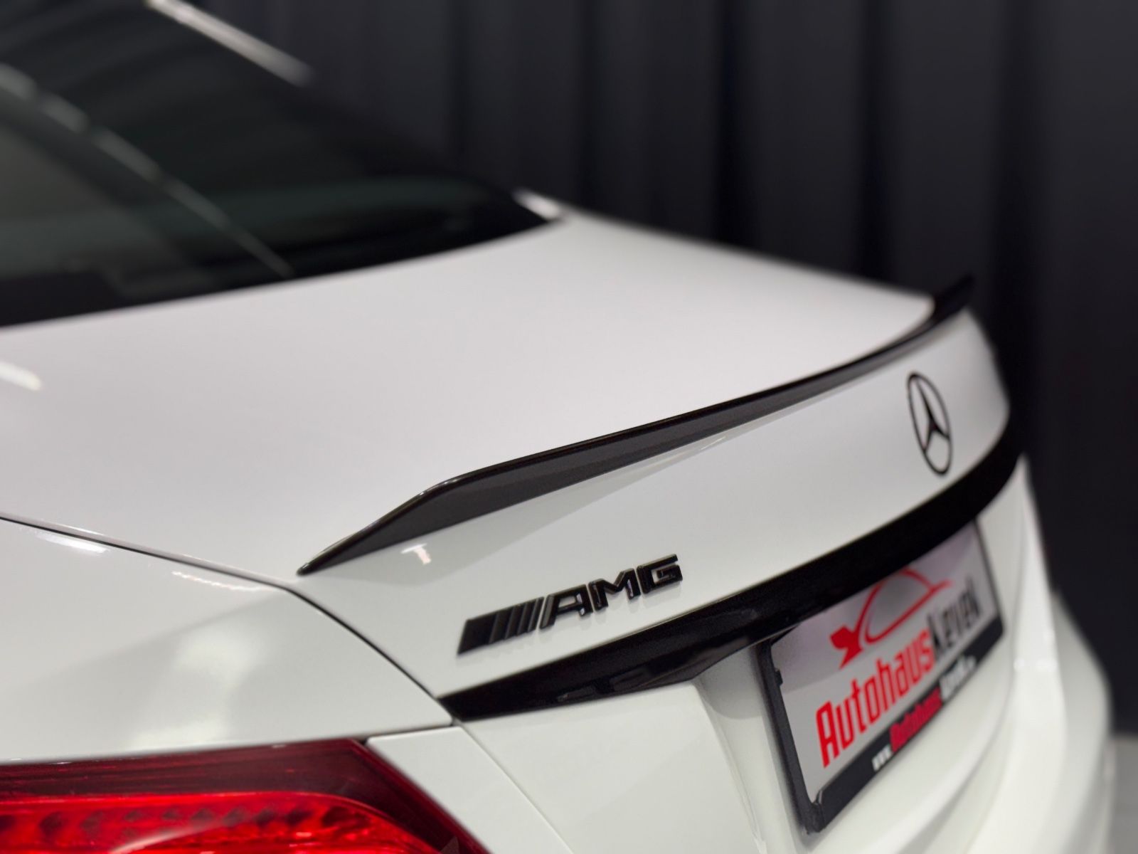 Fahrzeugabbildung Mercedes-Benz E 63 S AMG 4Matic+|AMG DRIVER|BURMESTER|TV|VOLL