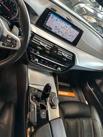 BMW 530 i Sport Line *HeadUP*Standh*LED*360*VOLL*