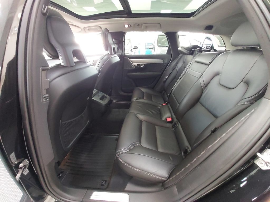 Volvo V90 D5 Inscription AWD LUFT STANDH AHK MEMORY