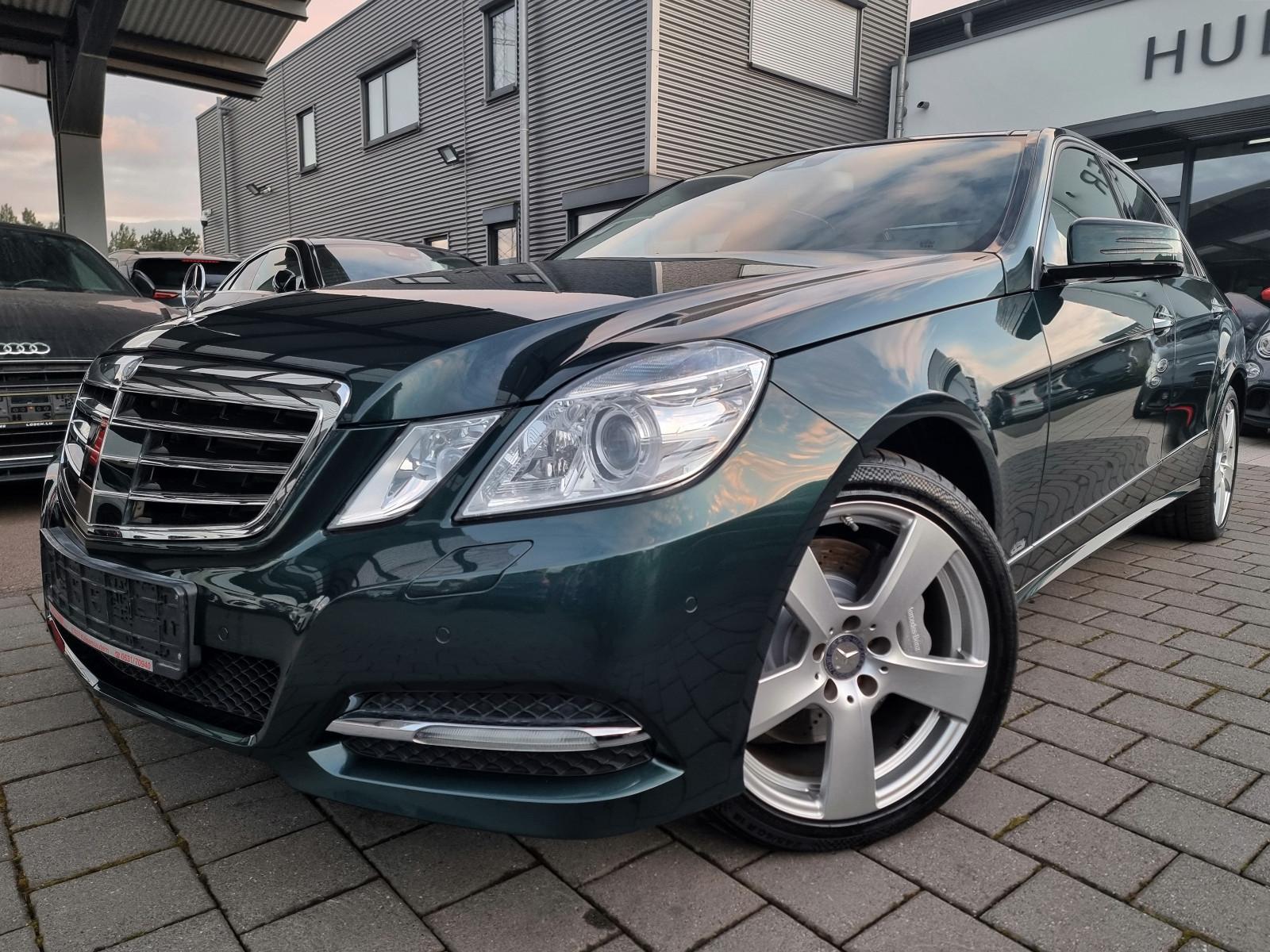 Mercedes-Benz E 500 Leder Panorama SitzKlima H/K StdHz Keyless