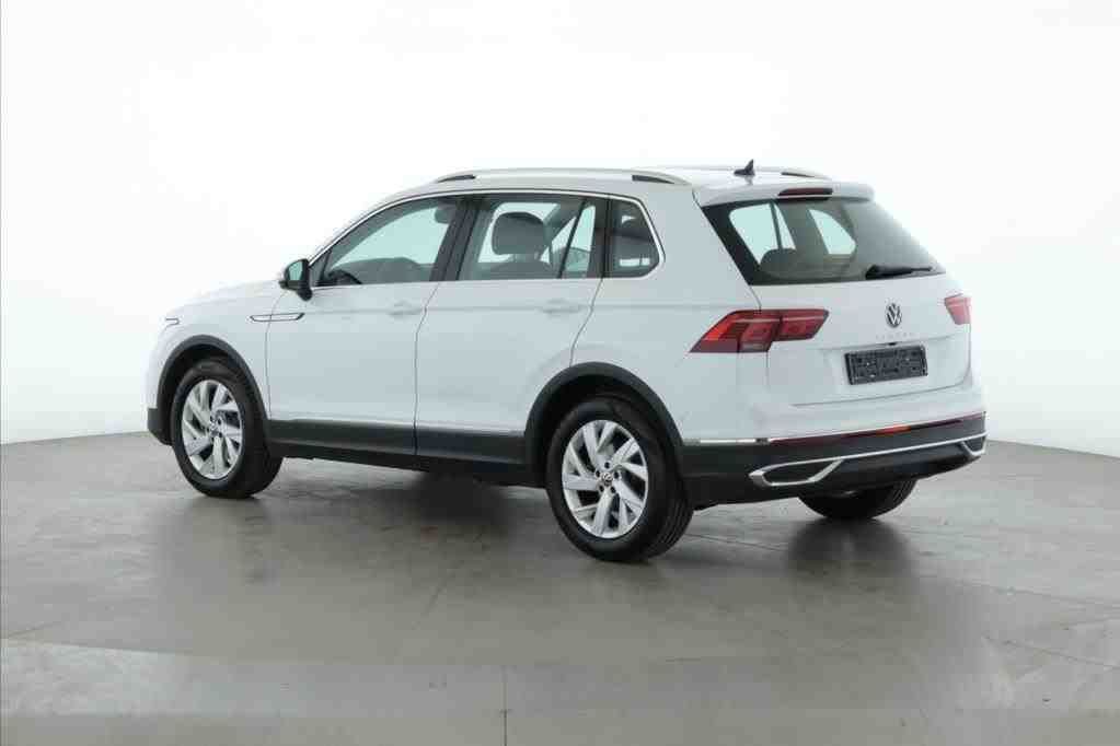 Volkswagen Tiguan Elegance 1.5 TSI AHK*Tempo*PDC*RFK*Klima