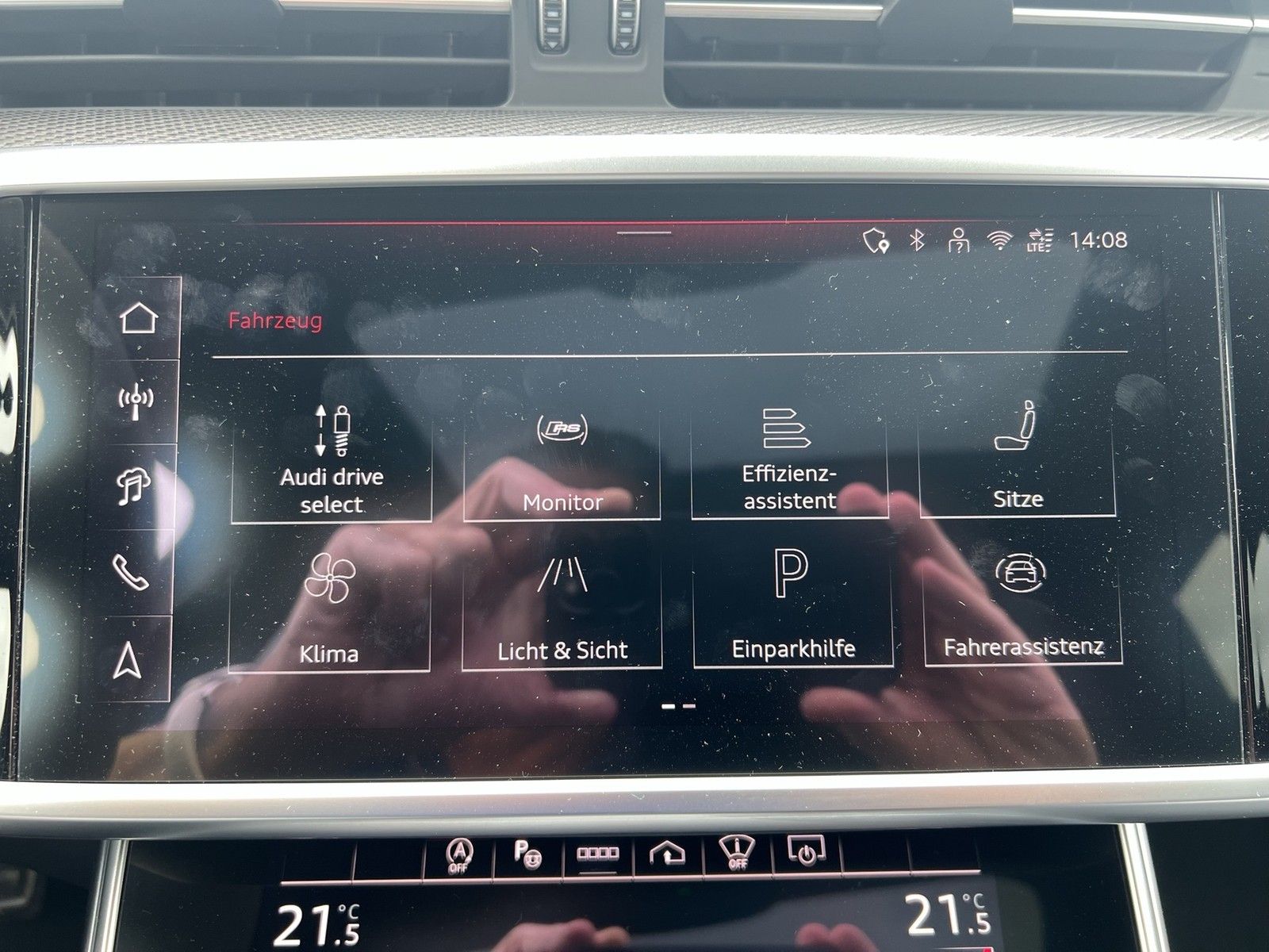 Fahrzeugabbildung Audi RS 6 Avant ASG 3 J./150t km RS-Dynamikpaket plus