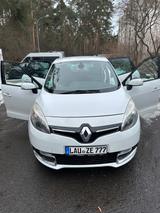 Renault Scenic Paris dCi 110 EDC Paris - Renault Scenic Gebrauchtwagen in Nürnberg