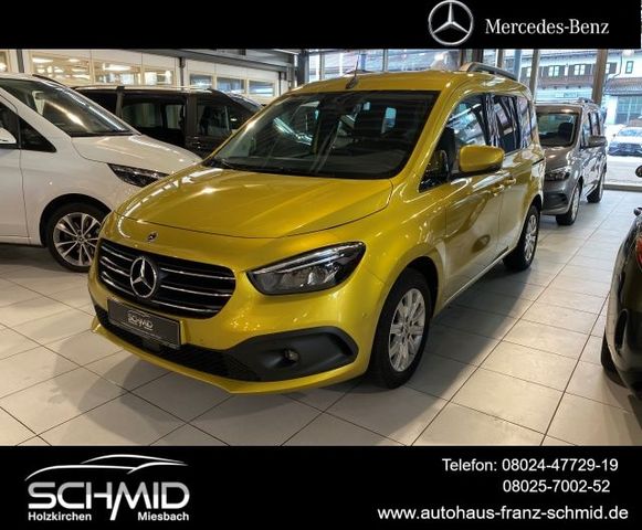 Mercedes-Benz T 180 PROGRESSIVE Klimaauto RFK AHK LED PDC FLA