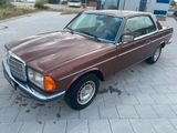 Mercedes-Benz C 230 W123 H-Kennzeichen - Mercedes-Benz: W123 C