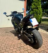 Kawasaki Z900 ~ Wenn du weißt, wie man Kurven nimmt. - KAWASAKI W