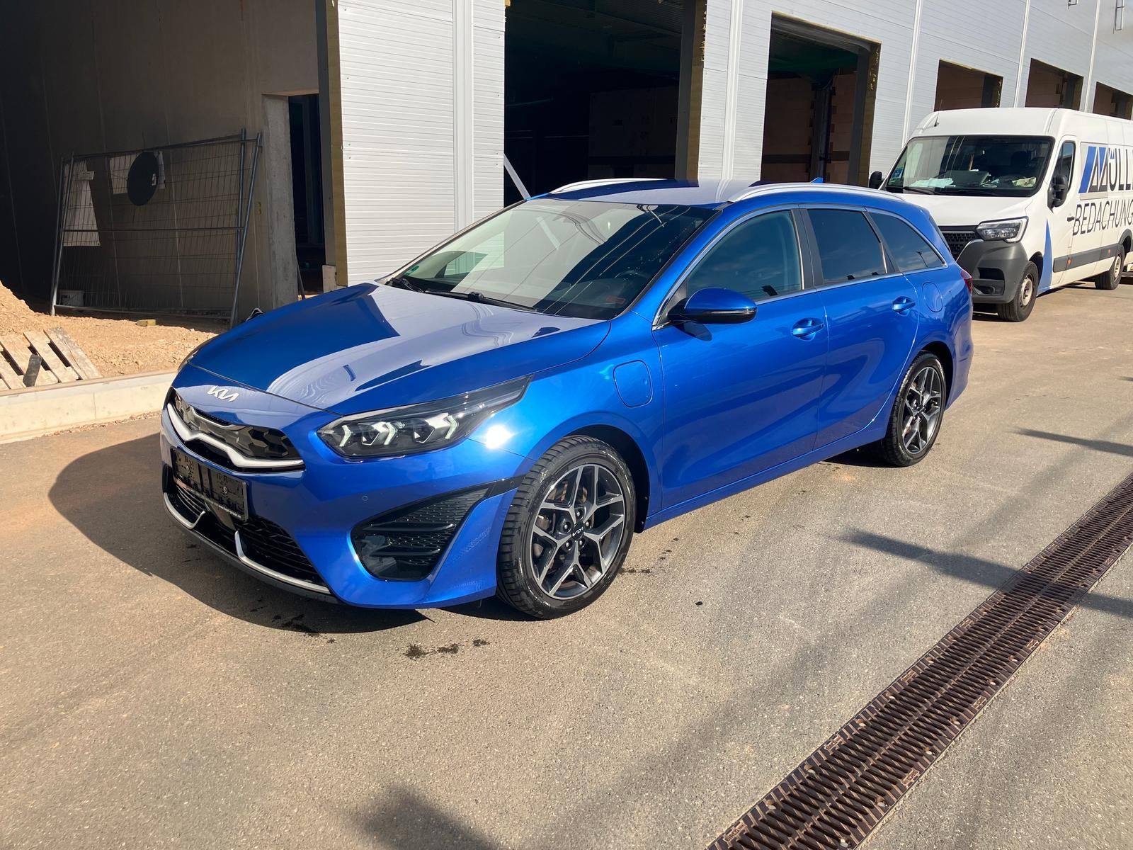 Kia Ceed SW 1.6 PHEV Inspiration NAVI|SHZ|RFK|ACC imagem 2
