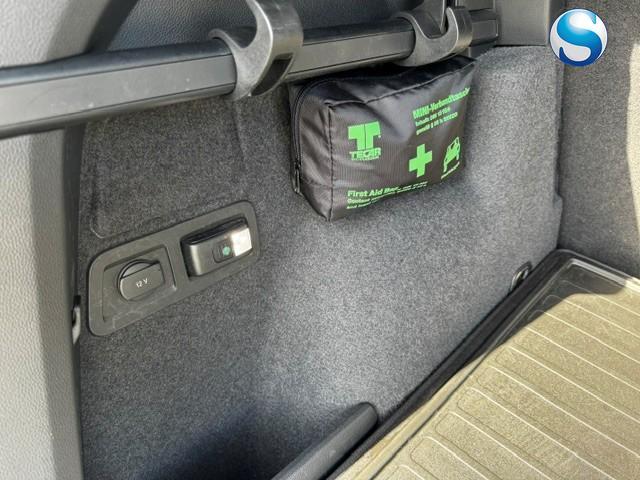 Skoda Karoq 1.5 TSI DSG STYLE AHK ACC EL. KLAPPE ME...