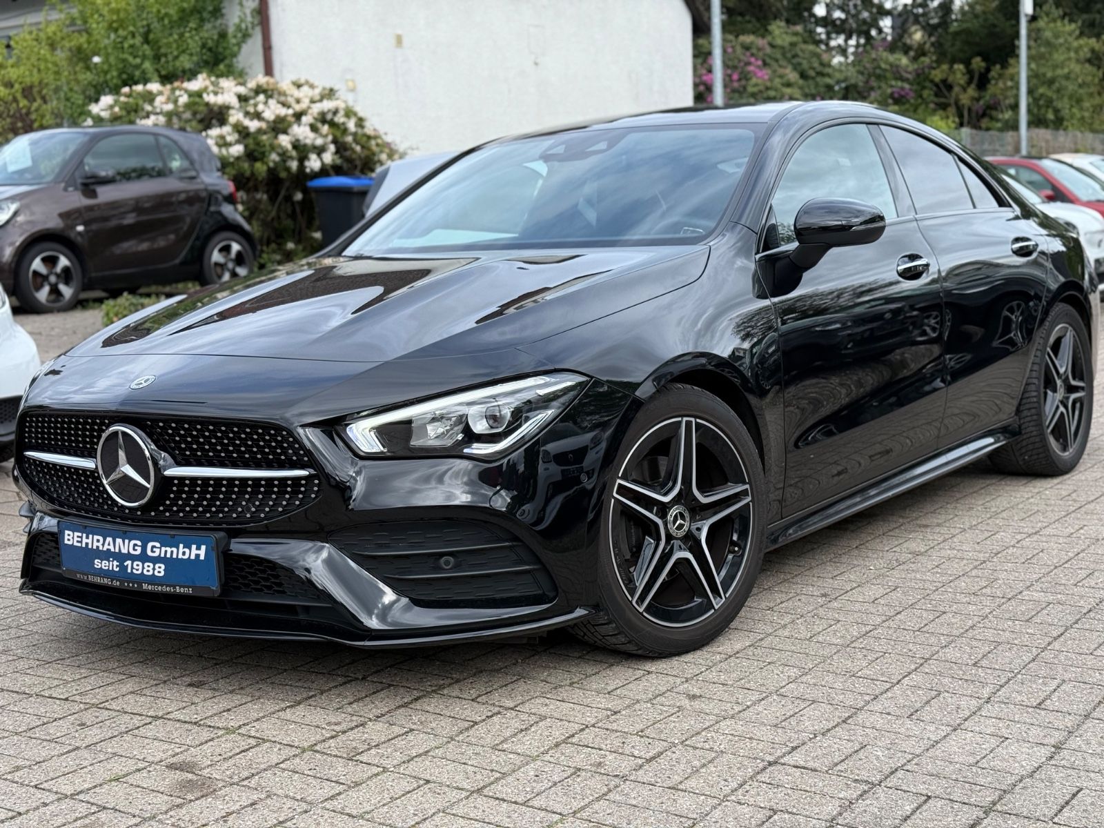 MERCEDES-BENZ CLA180 AMG COUPÉ *AMBIENTE PREMIUM*KAMERA*