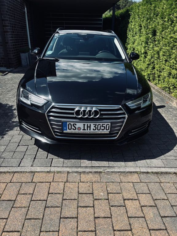 Image of Audi A4
