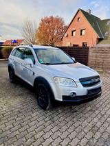 Chevrolet Captiva - Chevrolet Captiva mit Benzin-Antrieb: Automatik
