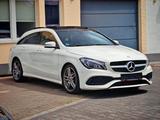 Mercedes-Benz CLA 180/AMG-Sportpaket/Panorama/Led/Kamera/Navi/ - Mercedes-Benz CLA 180 in Düsseldorf