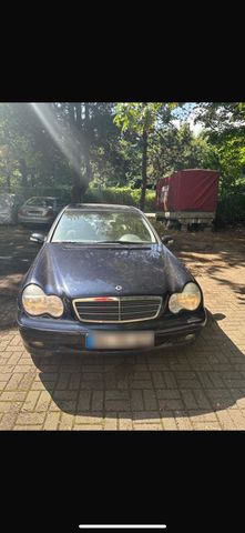 Mercedes-Benz Mercedes C180