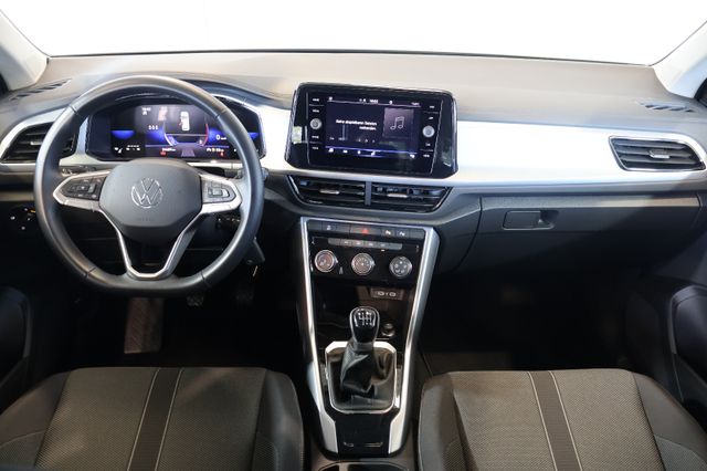 Volkswagen T-Roc 1.5 TSI Life AID+CARPLAY+LED+AHK
