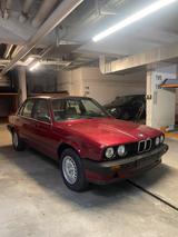 BMW E30 320i - BMW 320 aus 1990: 320i