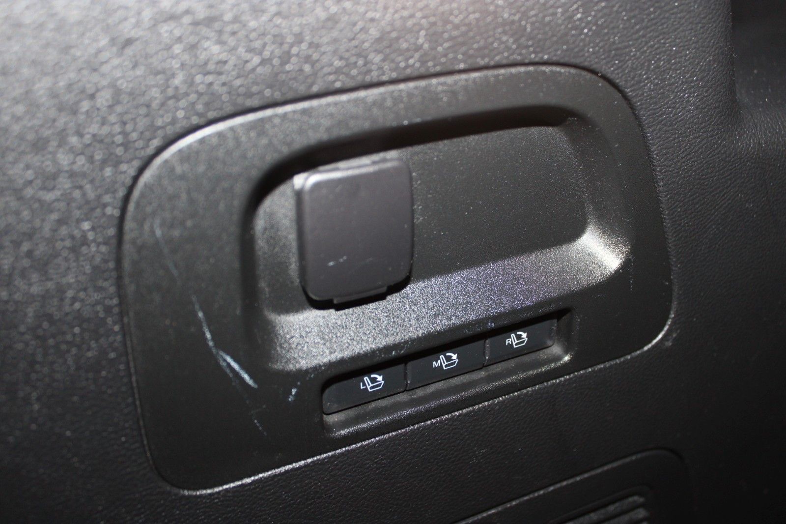 Fahrzeugabbildung Ford S-Max 140kW Titanium Automatik LED ACC CAM uvm.