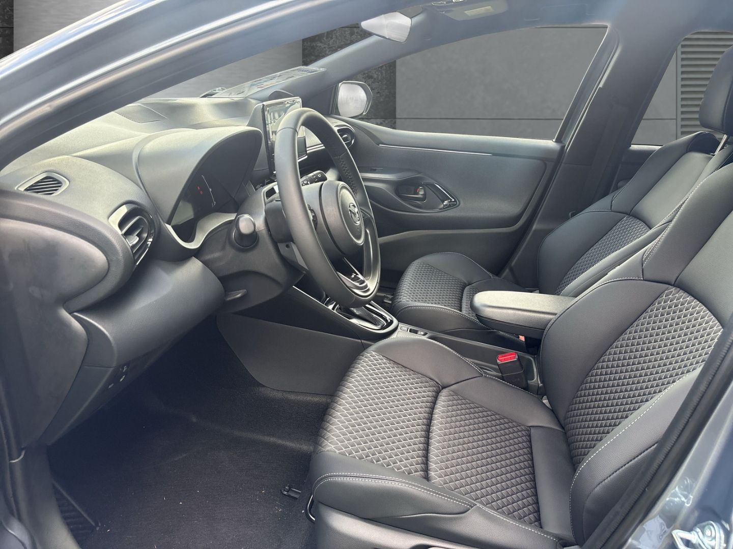 Mazda 2 Hybrid - Bild 7
