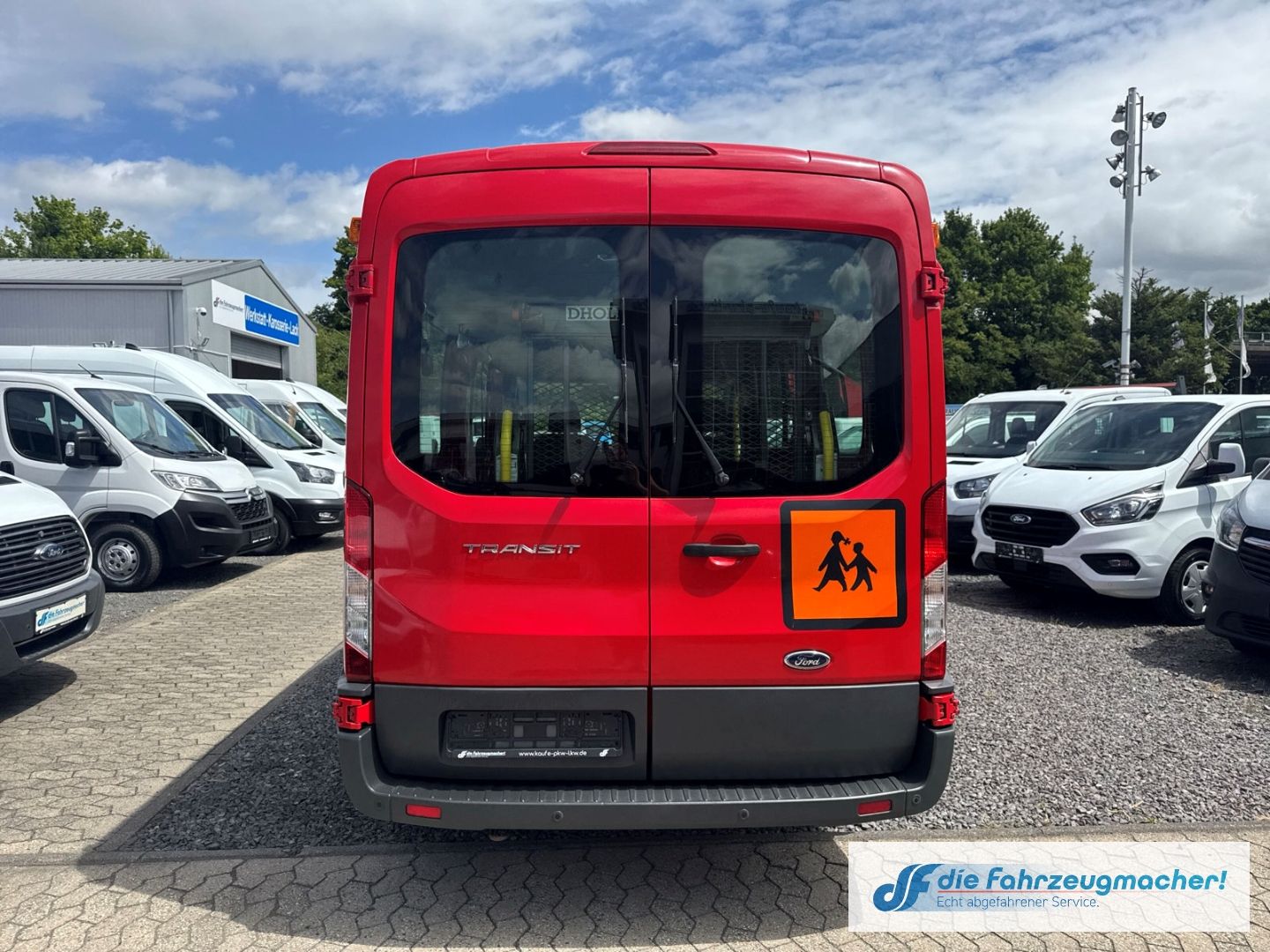 Fahrzeugabbildung Ford Transit Kombi 350 L3 Trend 2.2 TDCi *7054 *KLIMA