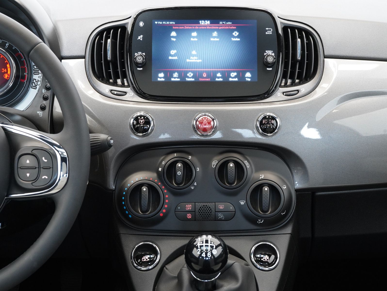 Fahrzeugabbildung Fiat 500 1.0 Mild Hybrid Dolcevita PANO