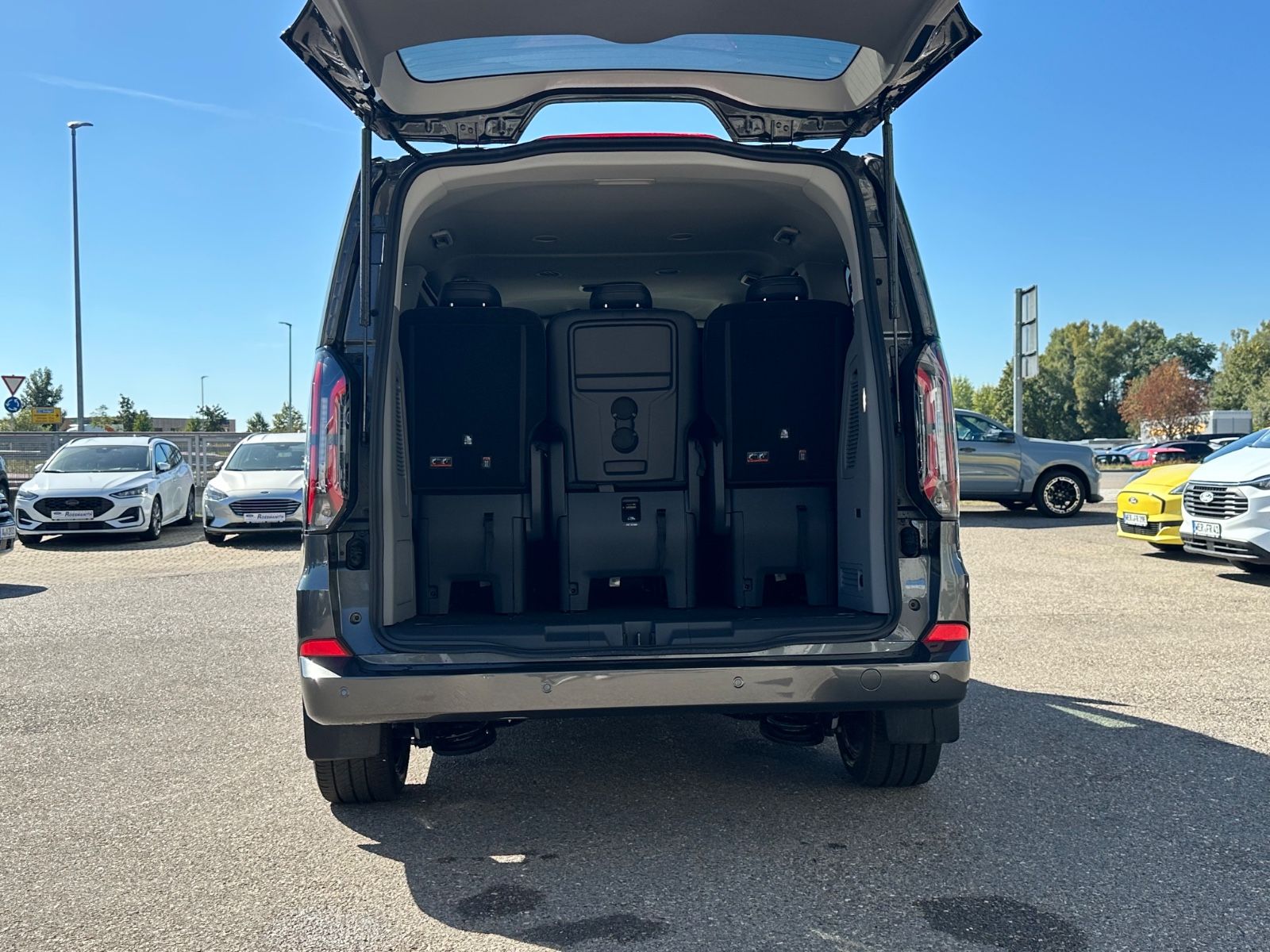 Ford Tourneo Custom - Bild 27