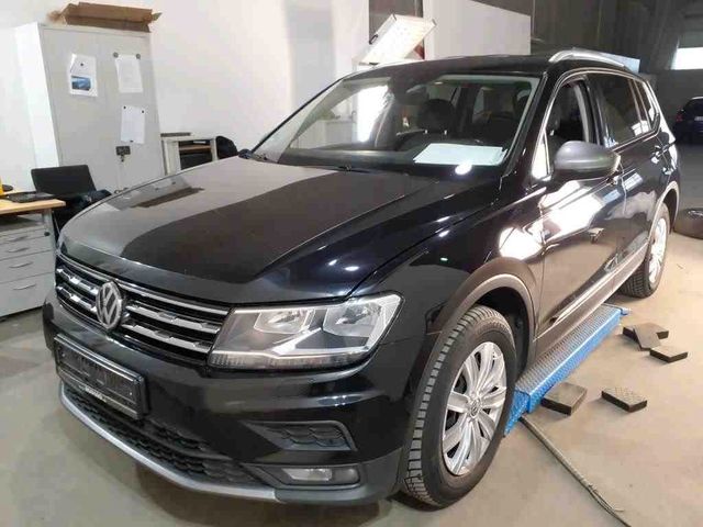 Volkswagen Tiguan Allspace Comfortline2.0TDI DSG Navi AHK