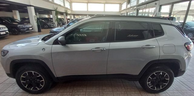 Jeep JEEP Compass 1.3 Turbo T4 240 CV PHEV AT6 4xe Tr imagem 2