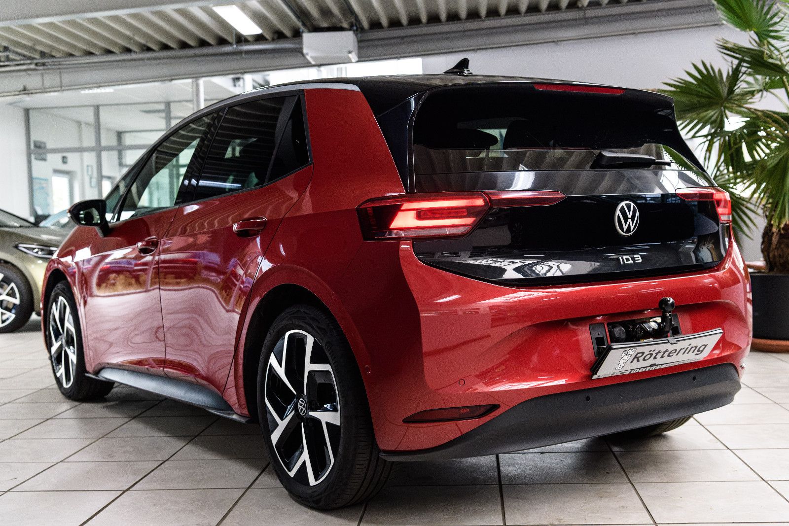 Fahrzeugabbildung Volkswagen ID.3 Pro 150 kW+AHK+LED+ACC+NAVI+SHZ+LHZ+62KwH.