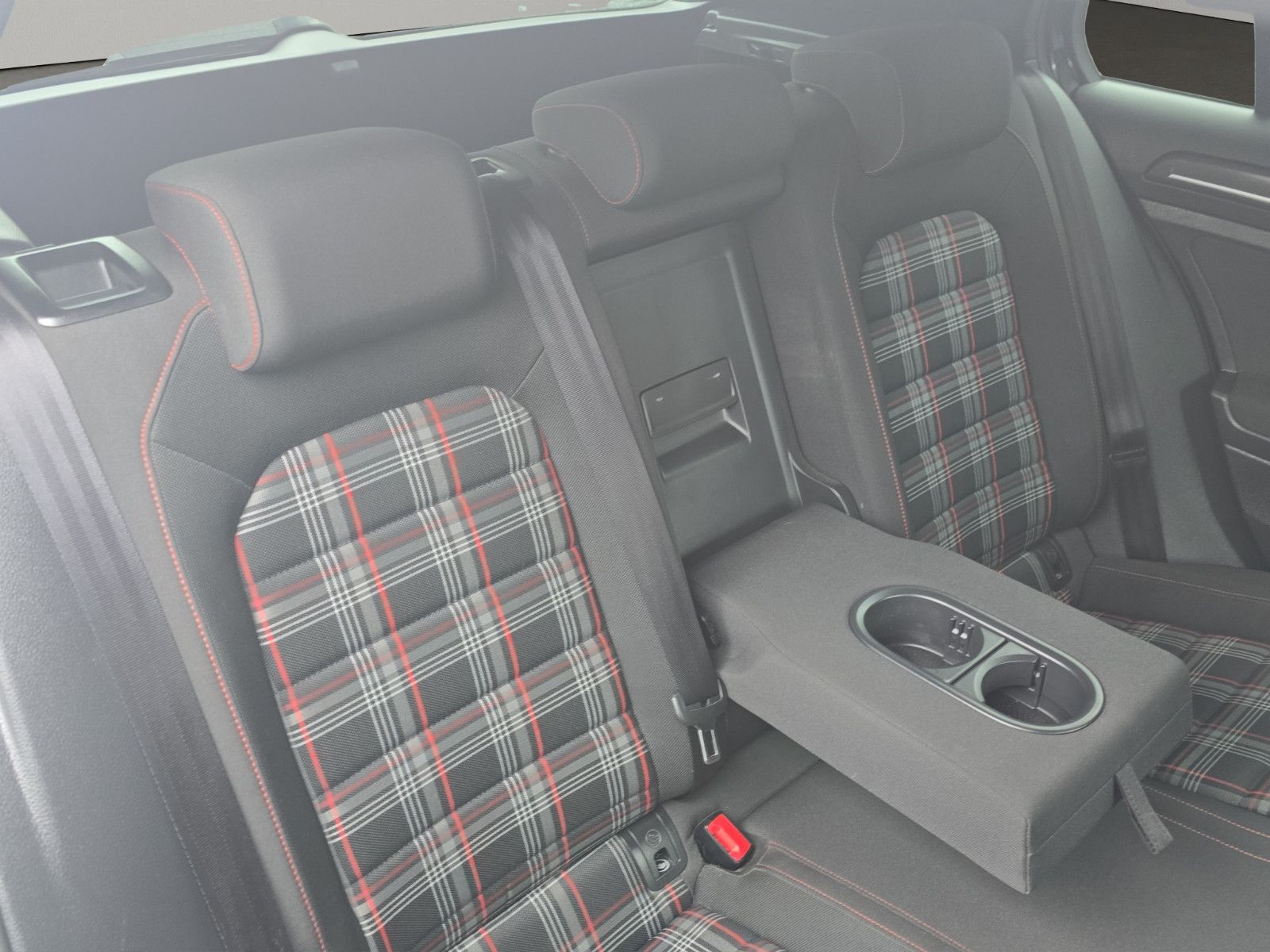 Fahrzeugabbildung Volkswagen Golf VII GTI PERFORMENCE+LED+DIGITAL TACHO+PDC