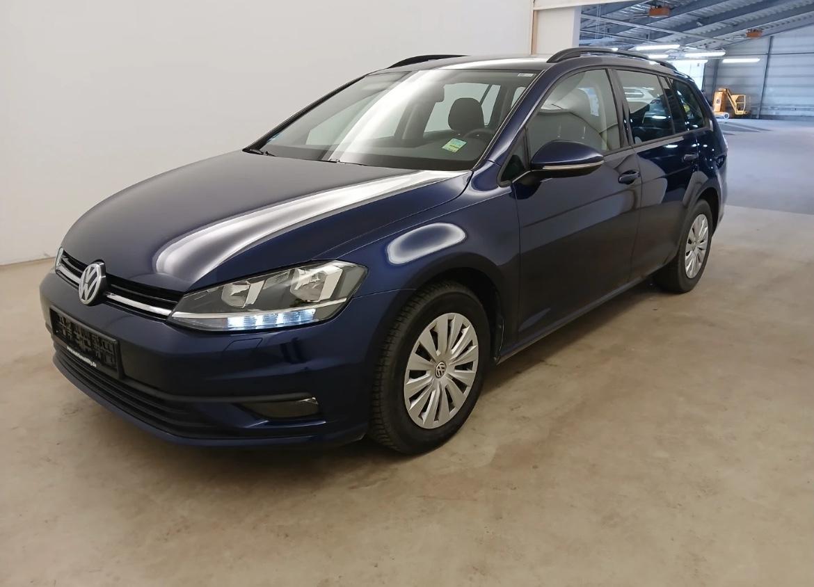 Volkswagen Golf VII Variant Trend. Navi SHZ WinterPaket PDC