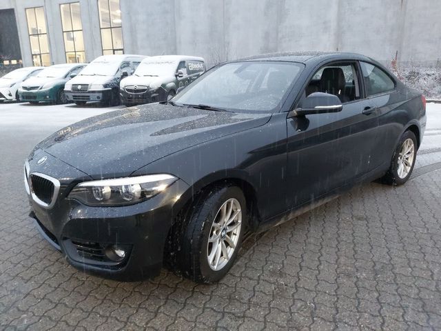 BMW 218 Baureihe 2 Coupe 218 i Advantage