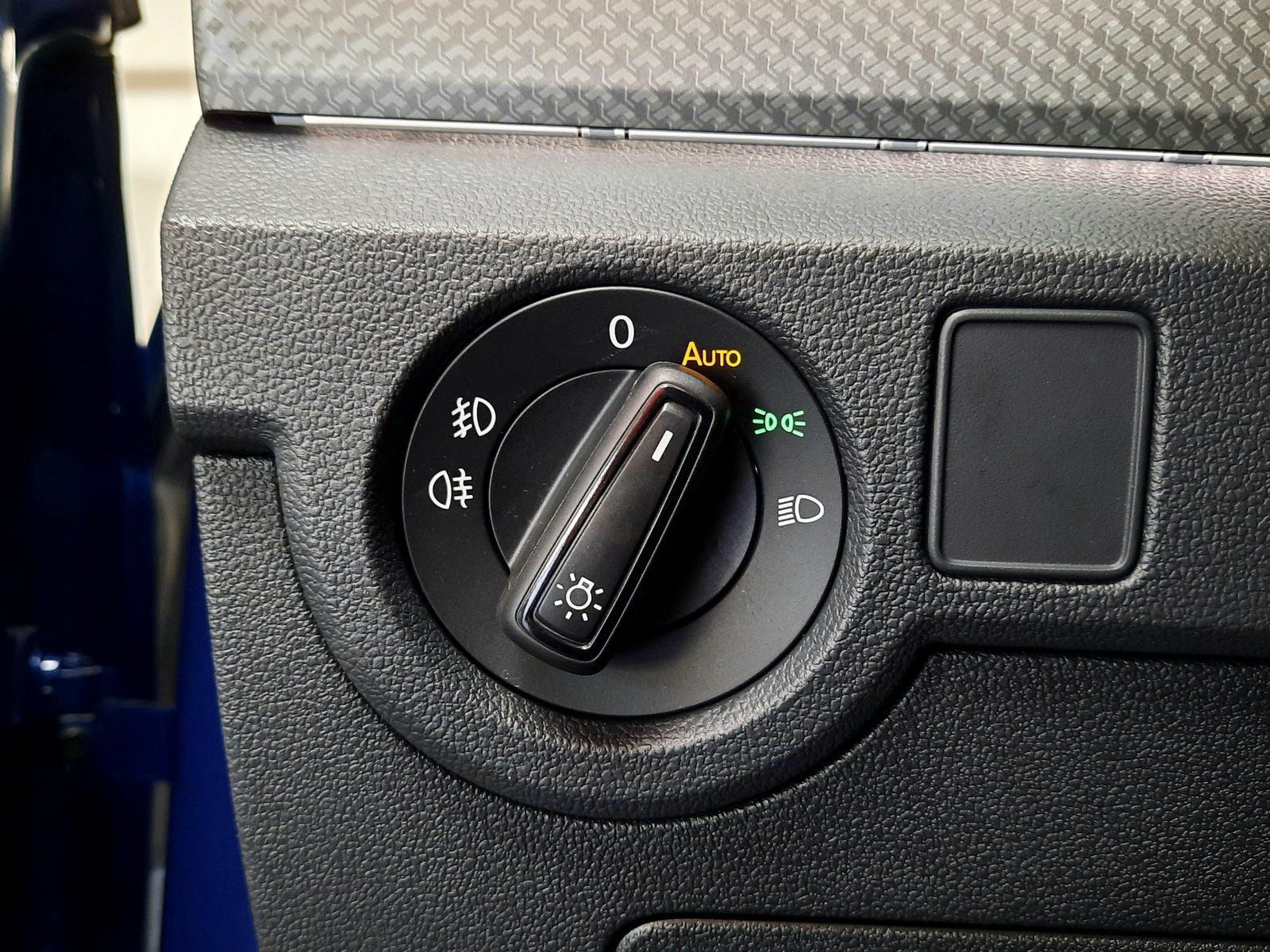 Fahrzeugabbildung Volkswagen T-Cross Move TSI *AHK*Cam*Navi*LED*PDC*Sitzhzg*