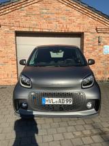 Smart ForTwo cabrio 60kW EQ Batterie -Brabus Style