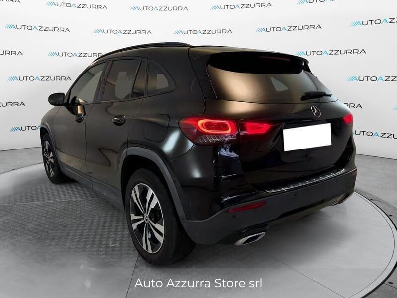 Mercedes-Benz GLA 180d Business auto *PRONTA CON imagem 3