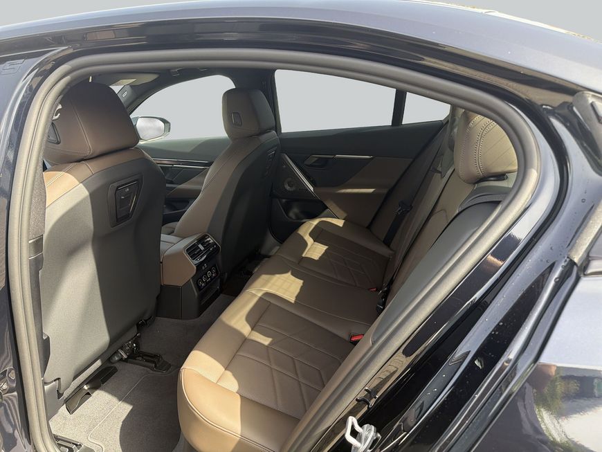 BMW 520 - Bild 12