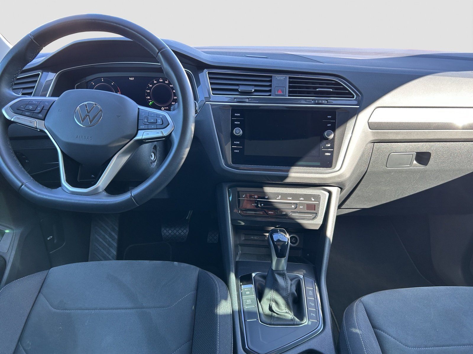 Volkswagen Tiguan - Bild 17