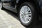 Volkswagen Touran 1.6 TDI CUP ParkPilot Navi Lei - Volkswagen Touran CUP mit Diesel-Antrieb