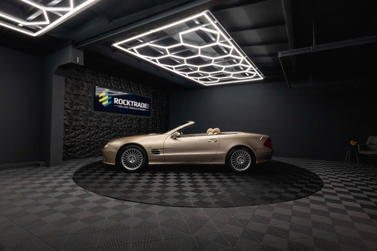 Fahrzeugabbildung Mercedes-Benz SL 500 V8 AMG *Unfallfrei*TÜV NEU*Scheckheft*ABC