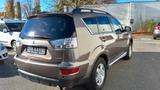 Mitsubishi Outlander Invite 2WD - Mitsubishi Gebrauchtwagen