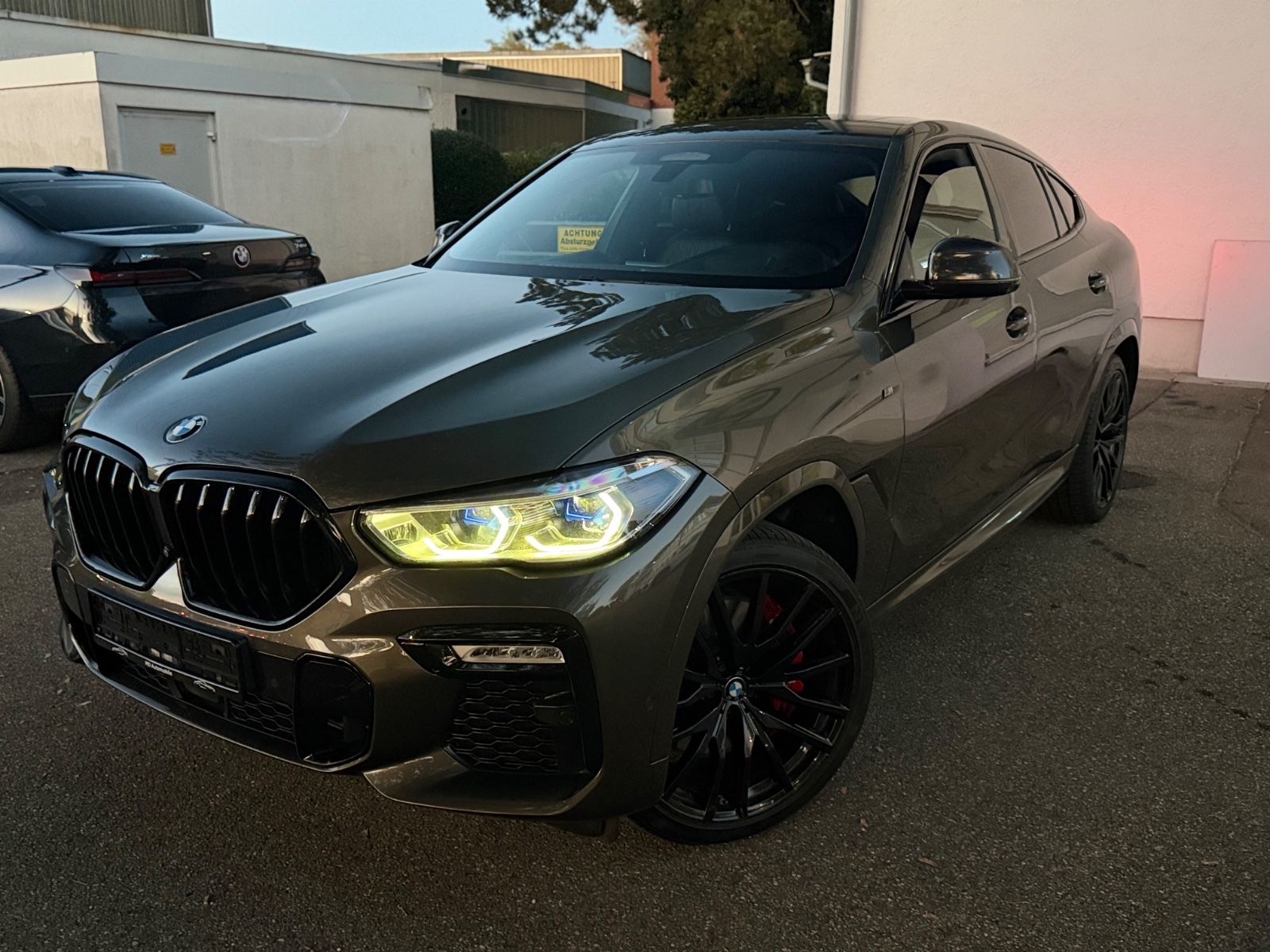 BMW X6 M50D *SKY*H&K*Soft*Laser*