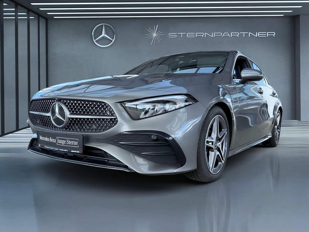 Mercedes-Benz A 200 d AMG, Pano, KEYLESS, CarPlay, Ambienteb.