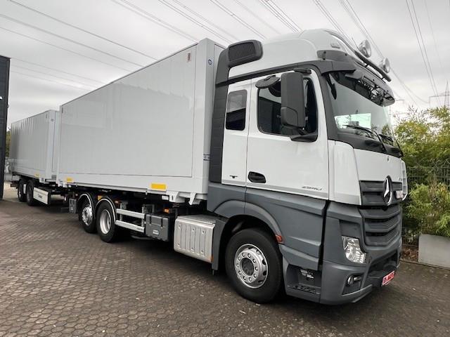 Mercedes-Benz Actros 2540 Bigspace Fahrschul BDF Fahrgestell