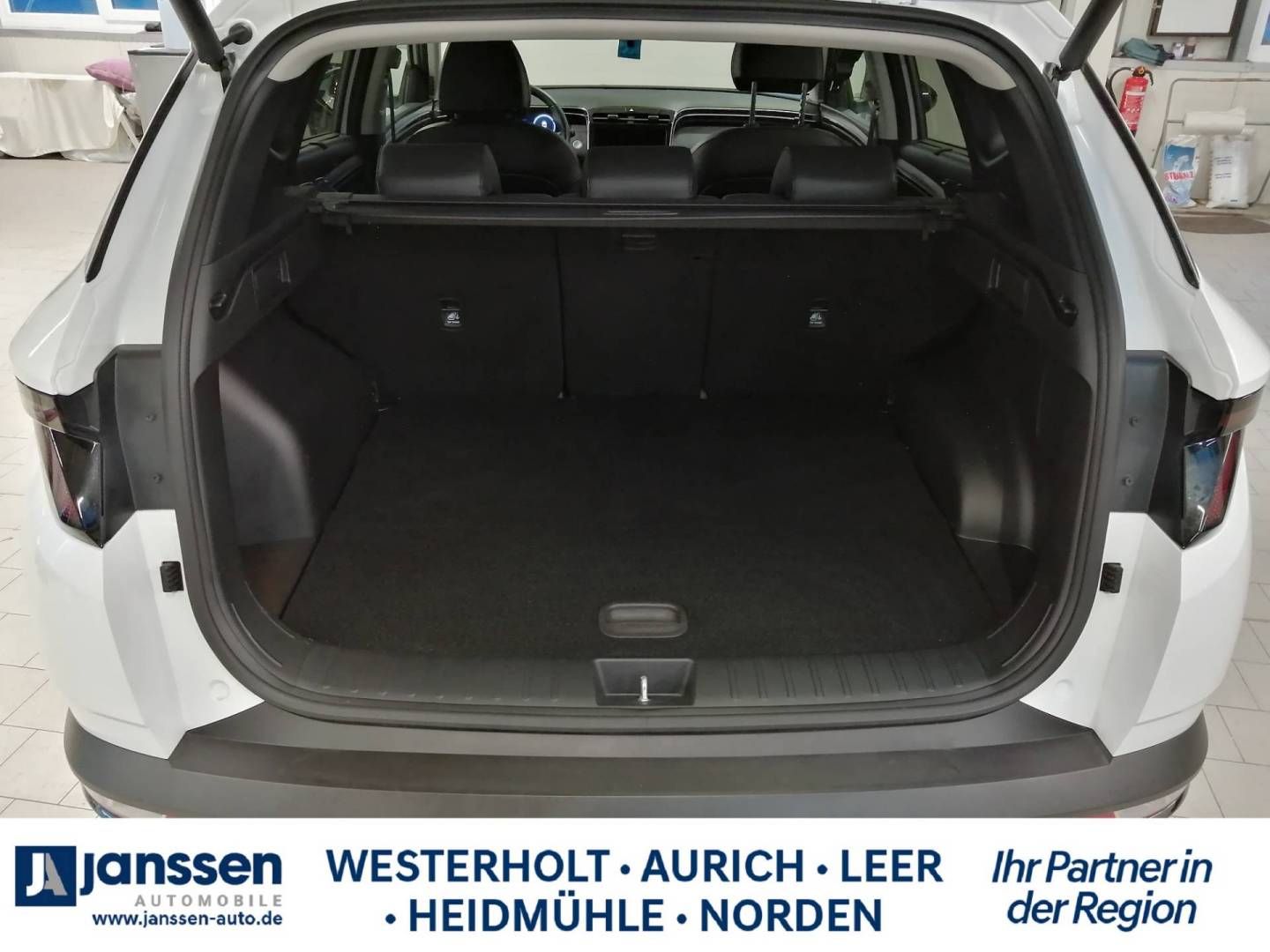 Fahrzeugabbildung Hyundai TUCSON PRIME Assist.-Paket, Assist.-Paket+ , ECS