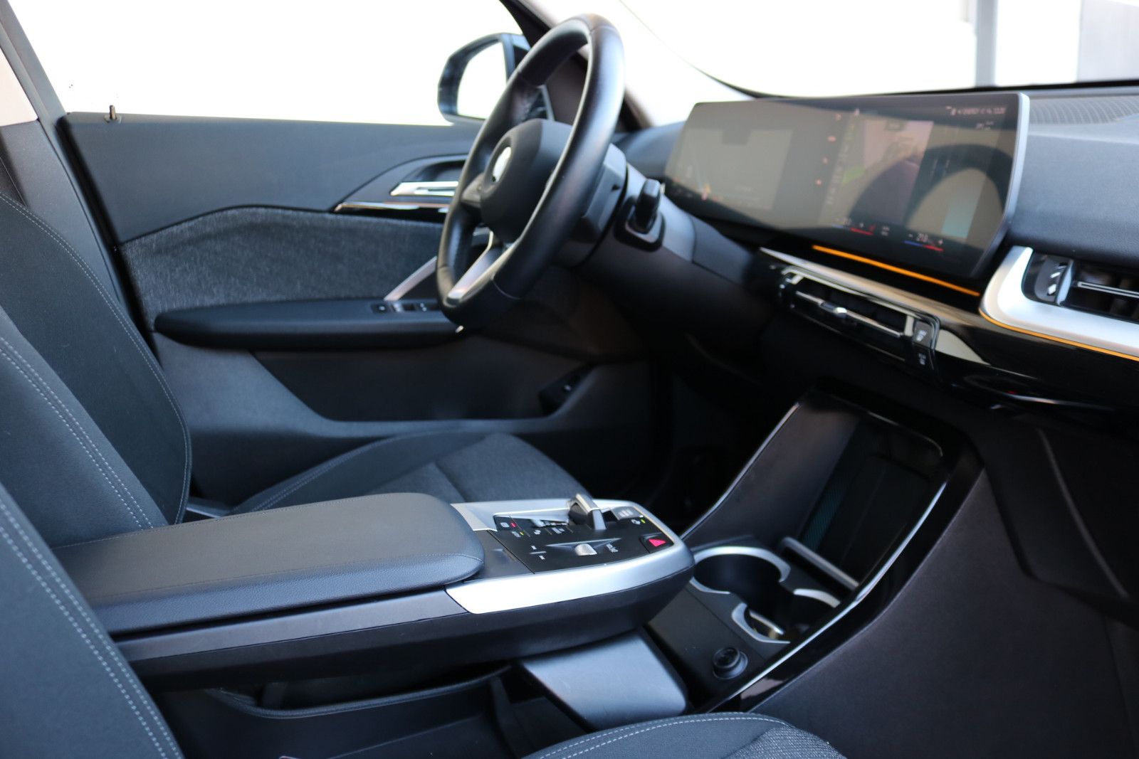 BMW X1 sDrive18d*Neues Modell*Premium Plus*LED* foto 14