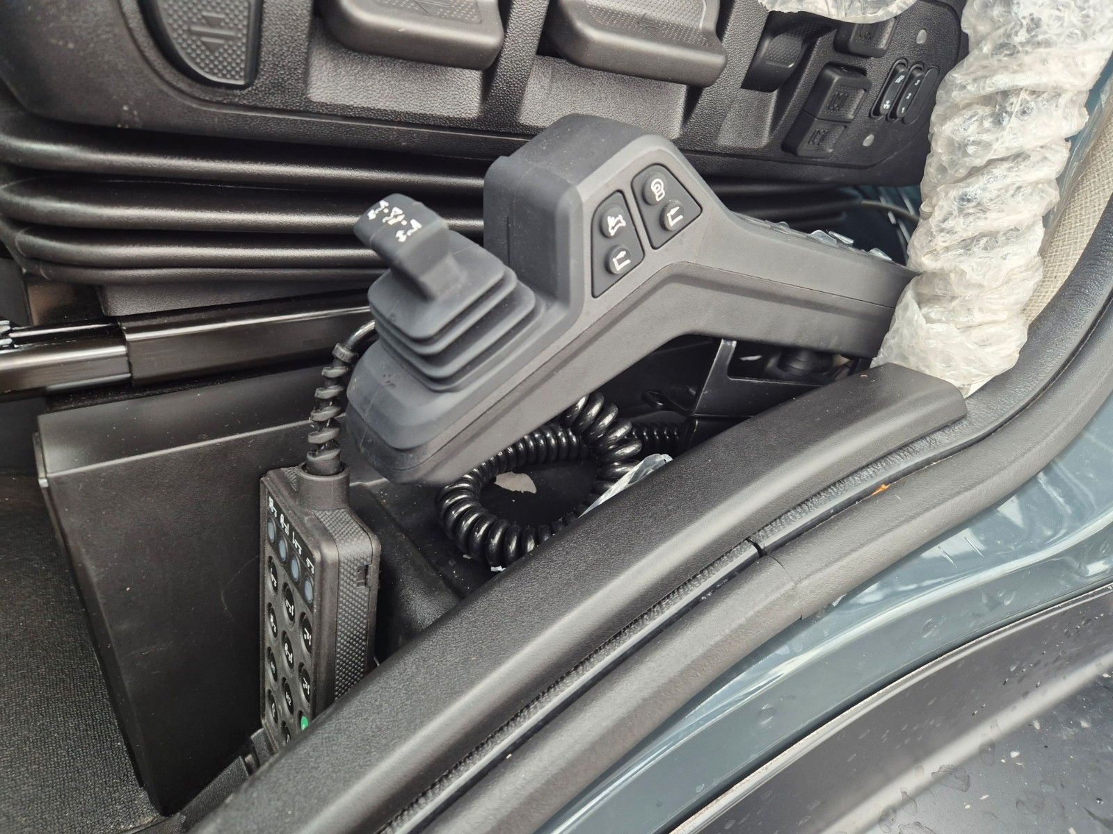 Fahrzeugabbildung Iveco AD300X54Z/P HR 6x4 Abrollkipper