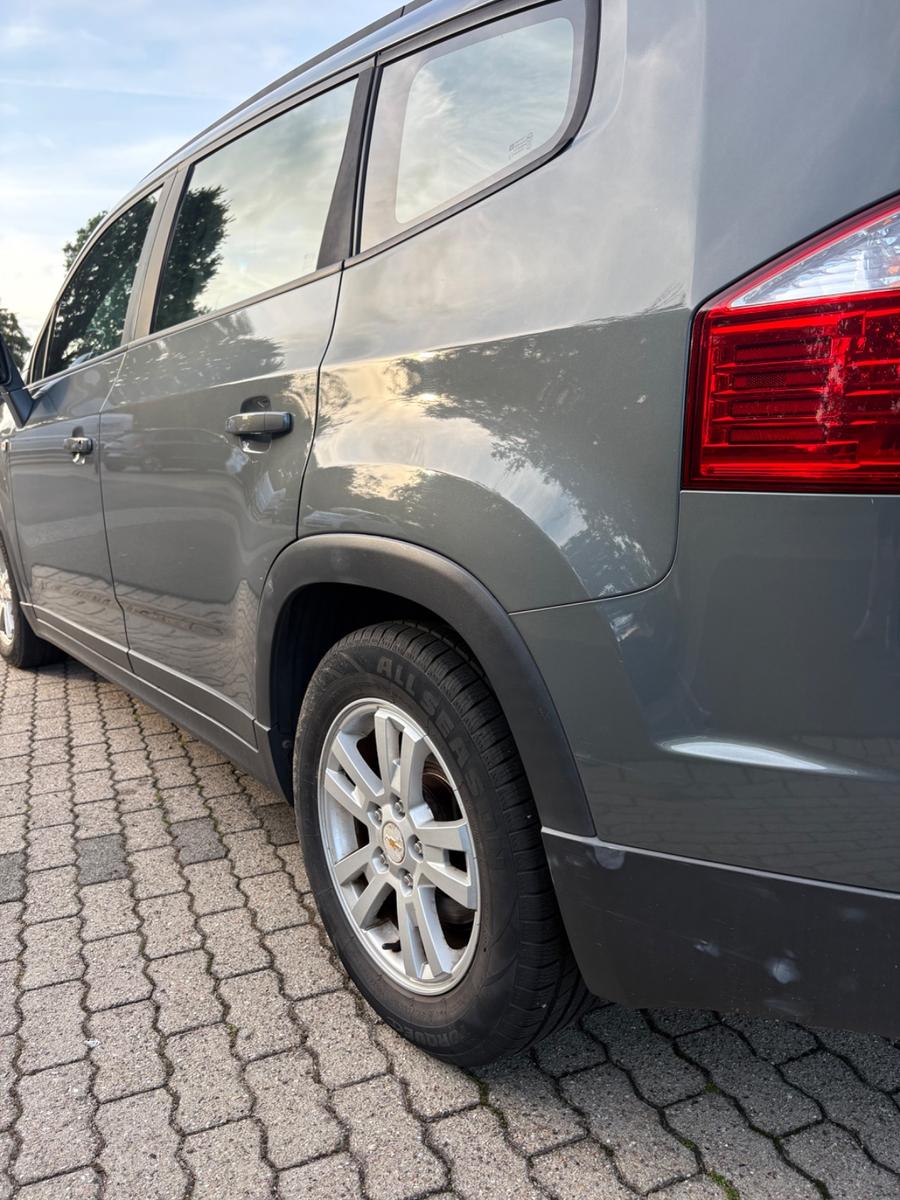 Chevrolet Orlando 2011 — photo 6