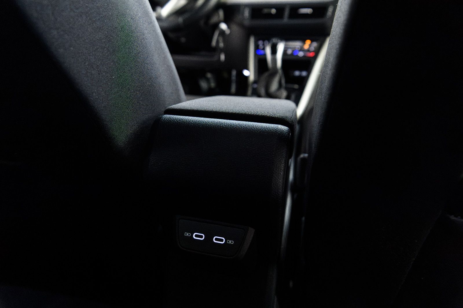 Fahrzeugabbildung Volkswagen Taigo Move+LED+SHZ+PANO+ALU+ACC+PANO+RFK+IQLIGHT