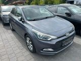 Hyundai i20 1.2 62kW blue Classic Classic - Hyundai i20 Gebrauchtwagen in Stuttgart